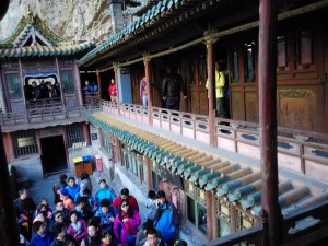 A Függő-kolostor belülről